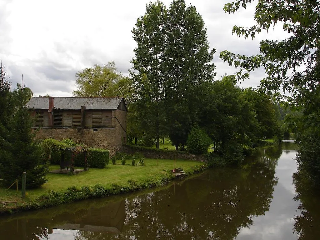 Chambres D'Hotes Logis Du Jerzual Динан 2*,  Франция
