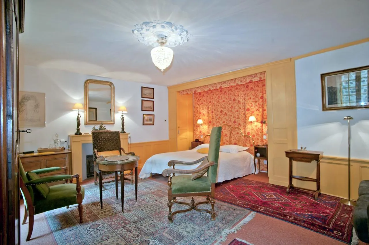 Chambres D'Hotes Logis Du Jerzual Динан 2*,  Франция